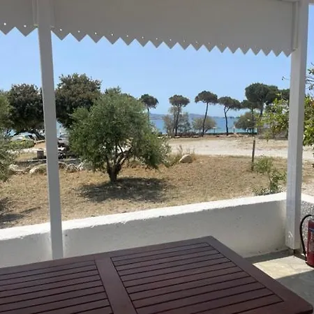 Πανσιόν Niriides 3*