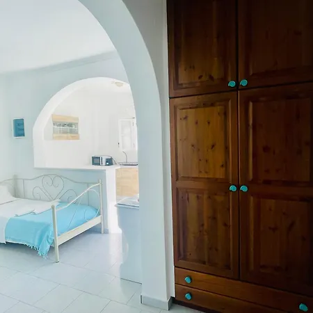 Niriides 게스트하우스