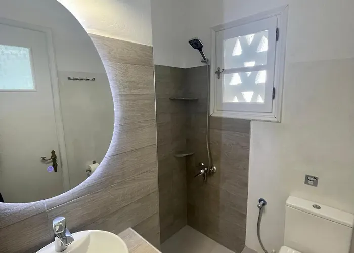 게스트하우스 Niriides Páros