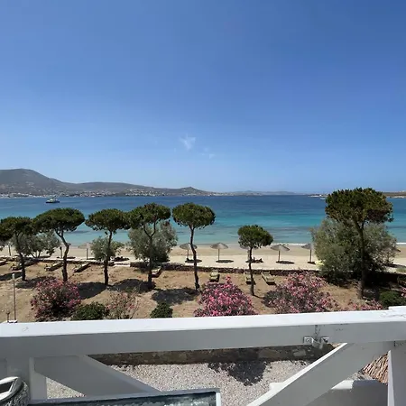 بيت ضيافة Niriides Studios باروس