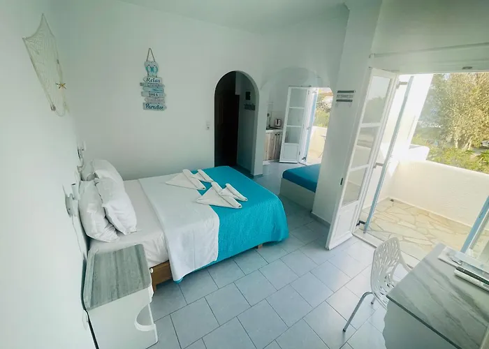 بيت ضيافة Niriides Studios