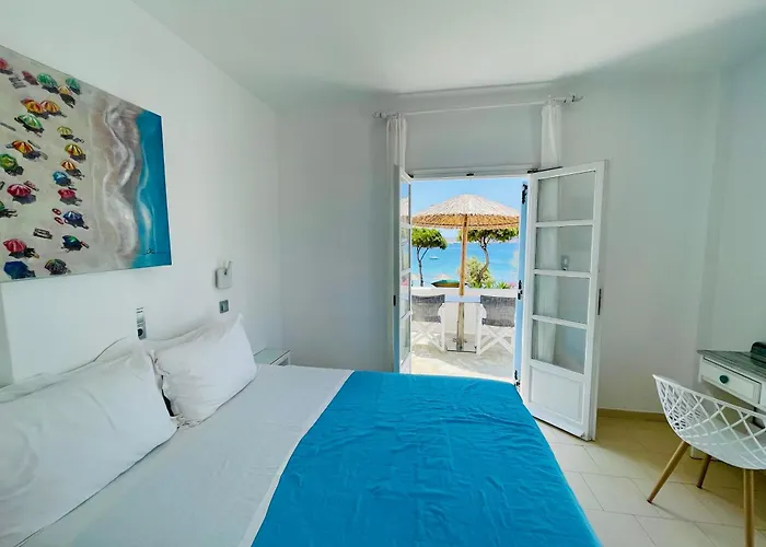 بيت ضيافة Niriides Studios